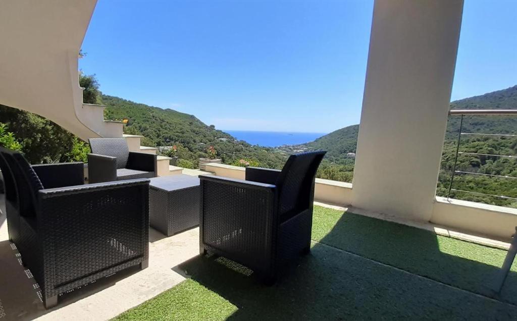 Cap Corse Uribellinu 1, Petit Dejeuner Partine エクステリア 写真